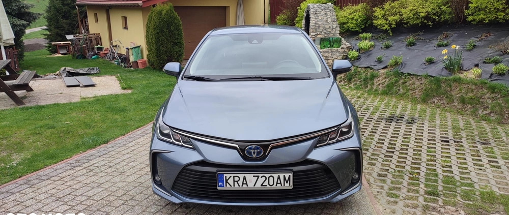 Toyota Corolla cena 75000 przebieg: 176813, rok produkcji 2019 z Kórnik małe 154
